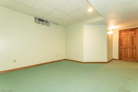 647 Robin Drive Eastlake OH 44095