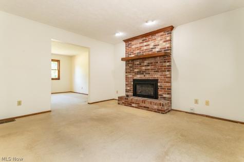 647 Robin Drive Eastlake OH 44095