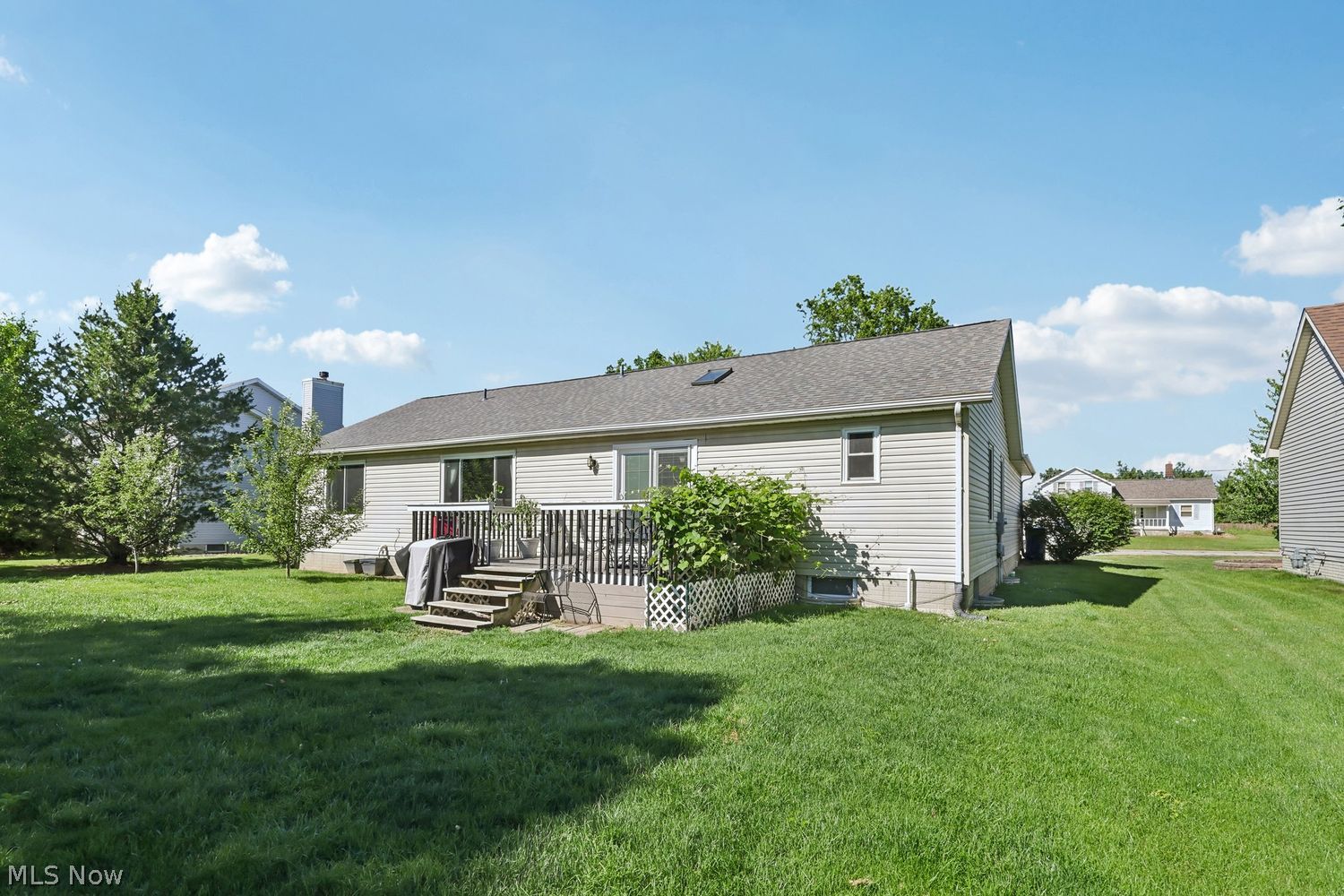 9180 Root Road North Ridgeville OH 44039