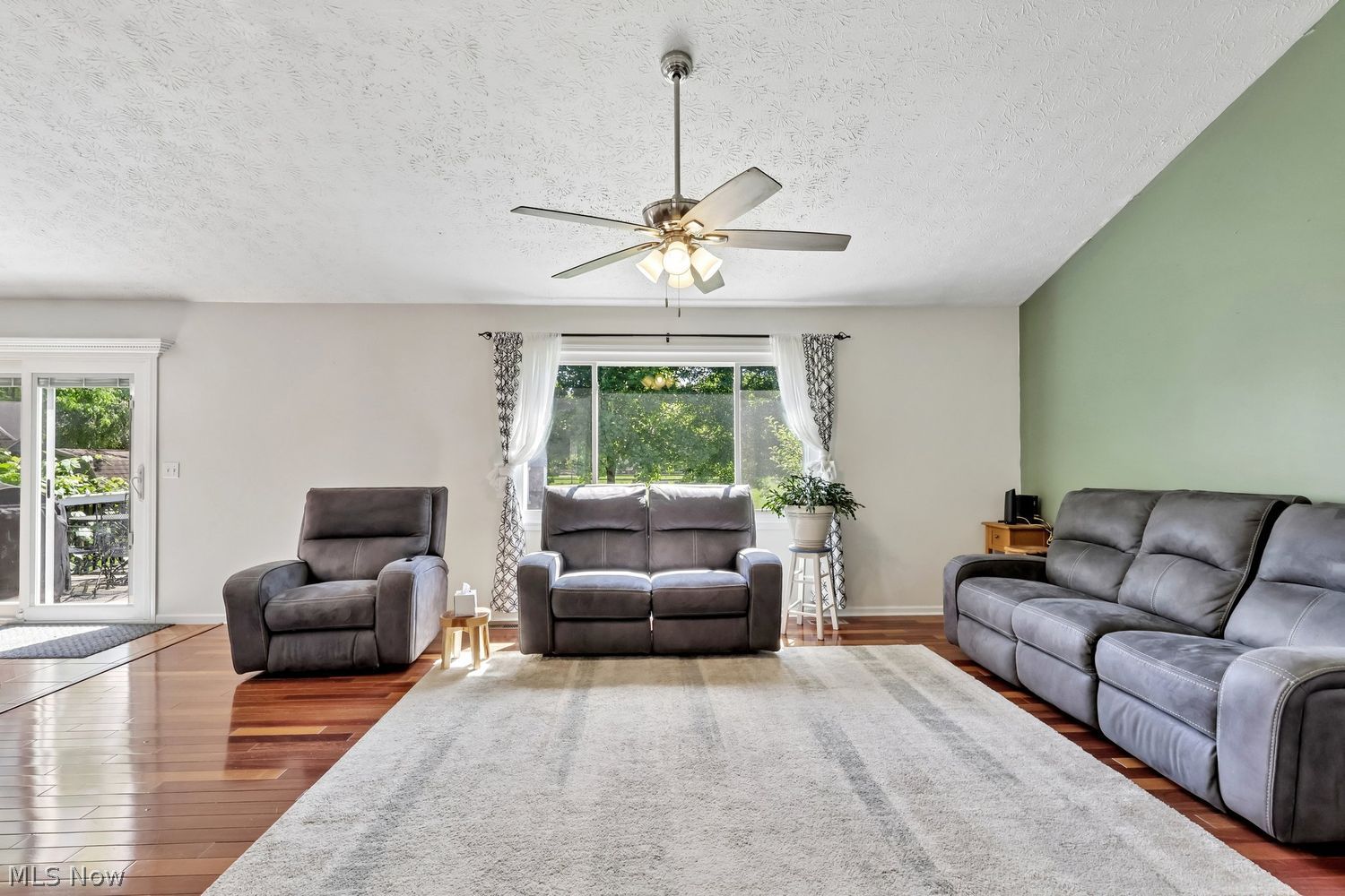 9180 Root Road North Ridgeville OH 44039