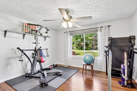 9180 Root Road North Ridgeville OH 44039