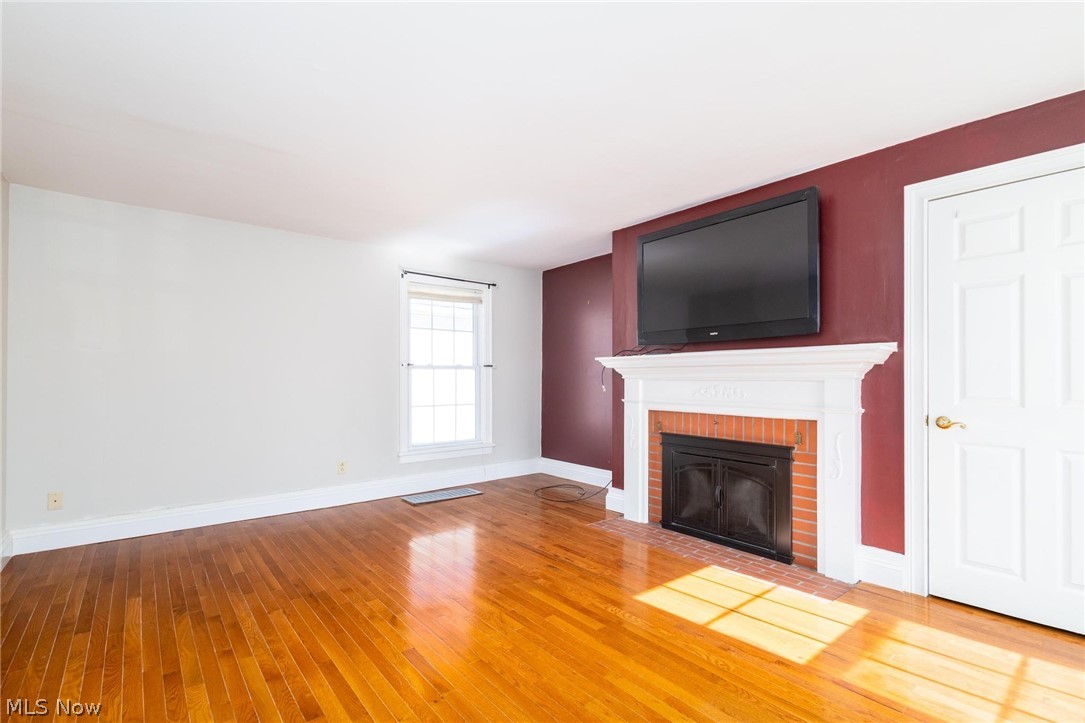 165 9th Street Wellsburg WV 26070