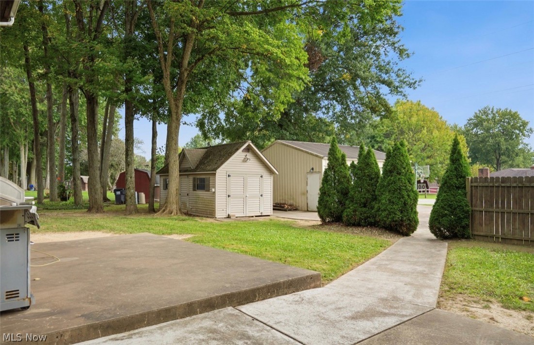 715 Oakridge Drive Boardman OH 44512