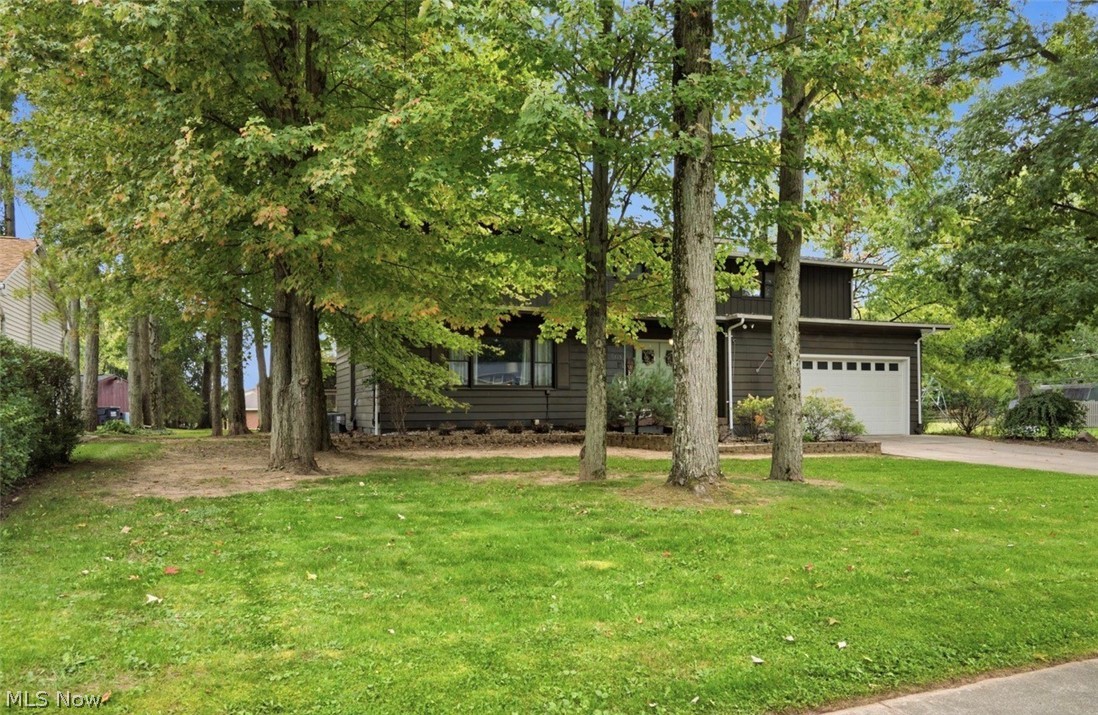 715 Oakridge Drive Boardman OH 44512