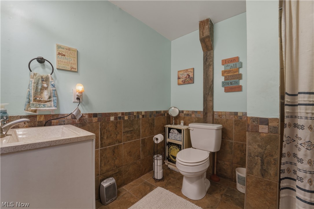 5825 Lake Road Ashtabula OH 44004