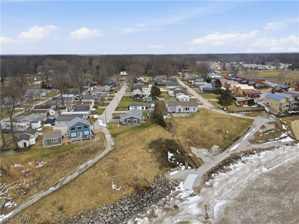 5825 Lake Road Ashtabula OH 44004