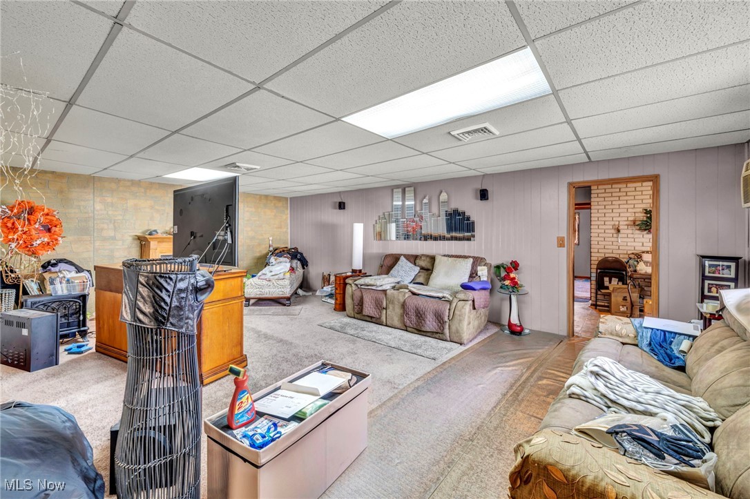 2208 Willowrow Avenue NE Canton OH 44705