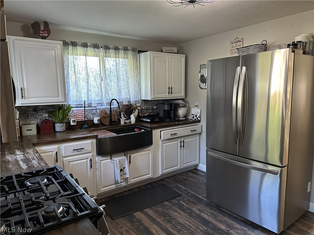 6764 N Main Street Conneaut OH 44030