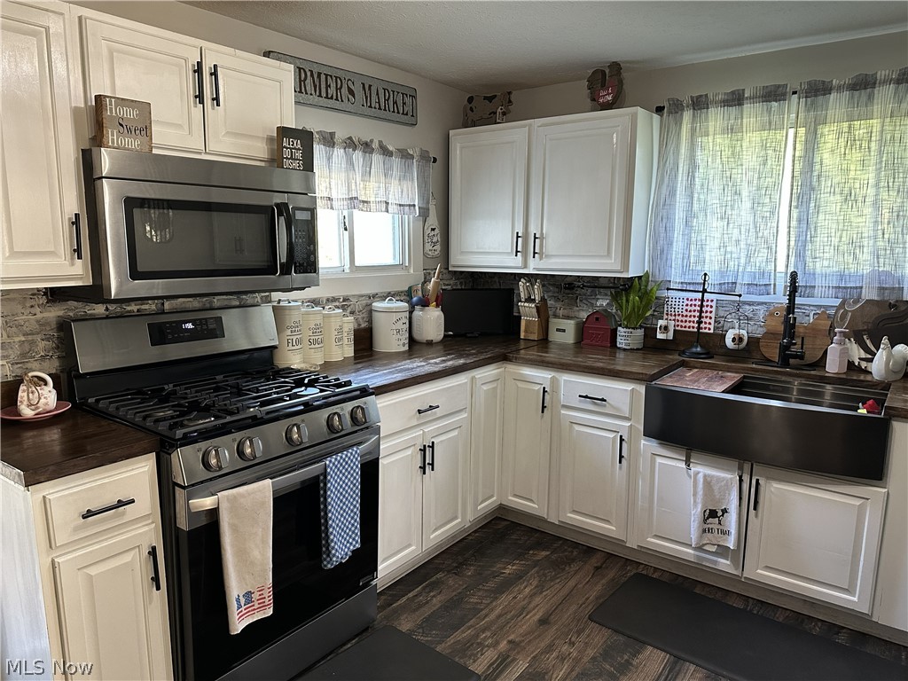 6764 N Main Street Conneaut OH 44030
