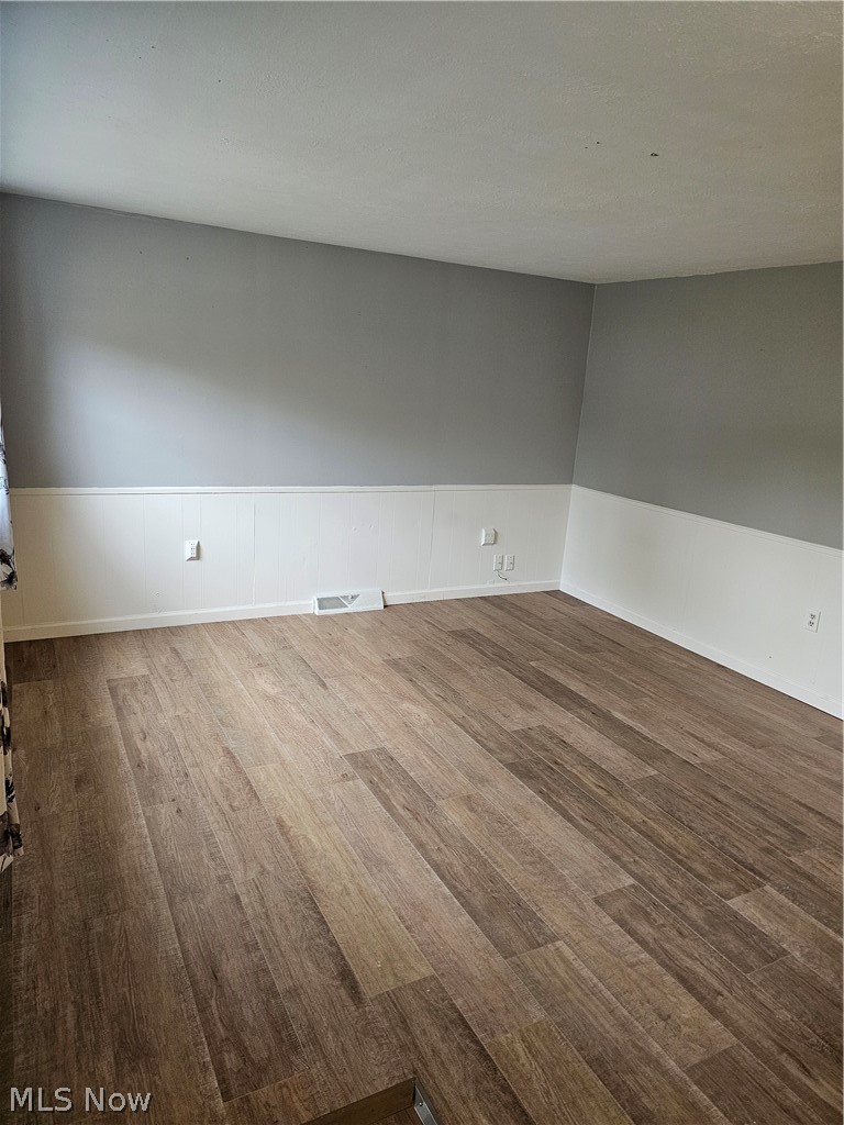 1424 4th Street Lakemore OH 44250