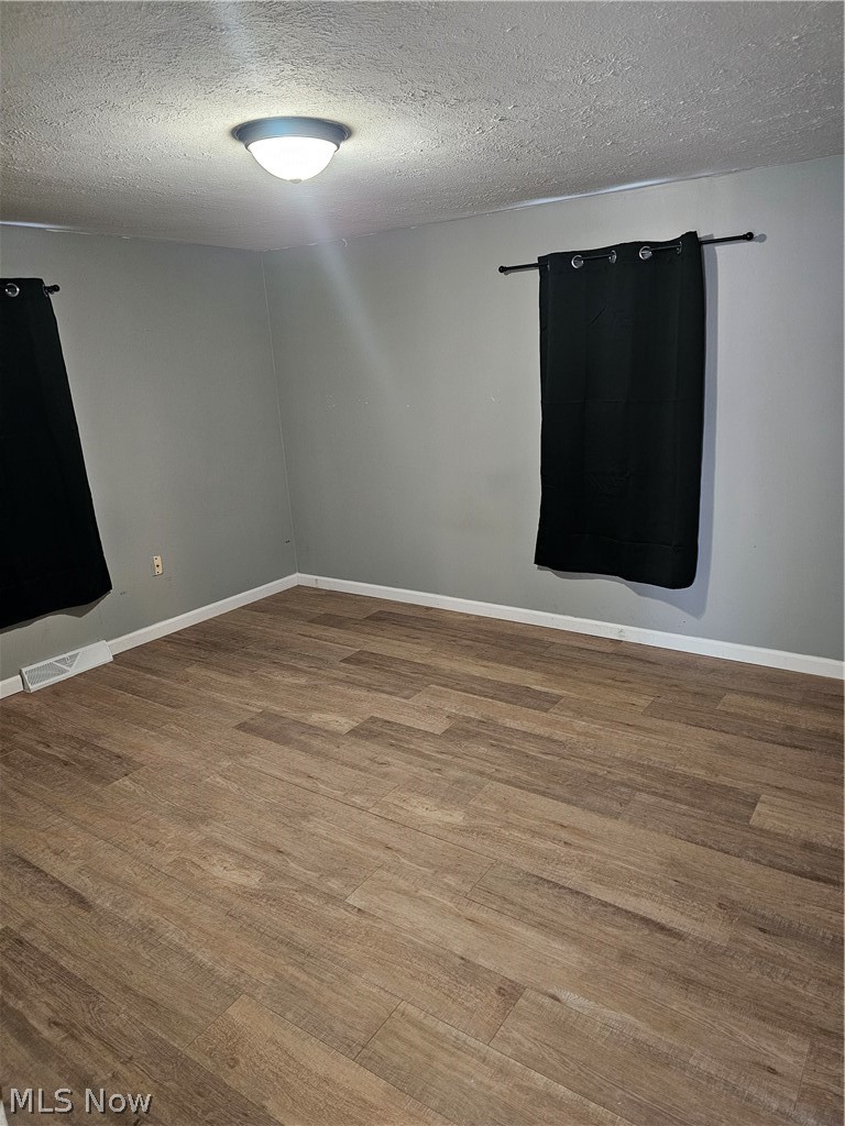 1424 4th Street Lakemore OH 44250