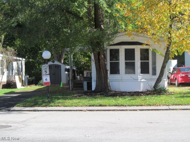 11 Hawaiian Drive Madison OH 44057