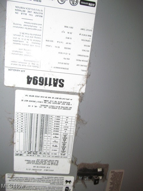 11 Hawaiian Drive Madison OH 44057