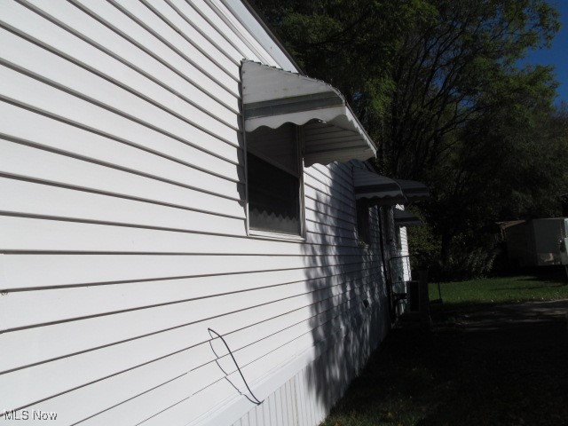 11 Hawaiian Drive Madison OH 44057