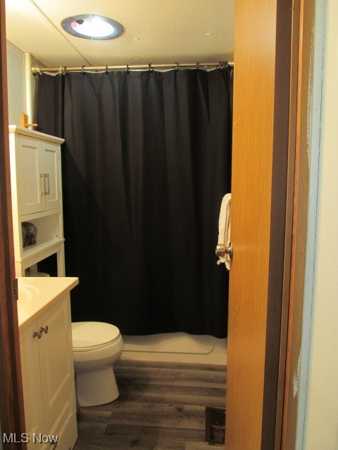 11 Hawaiian Drive Madison OH 44057