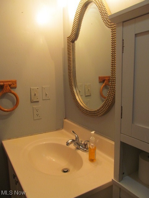 11 Hawaiian Drive Madison OH 44057