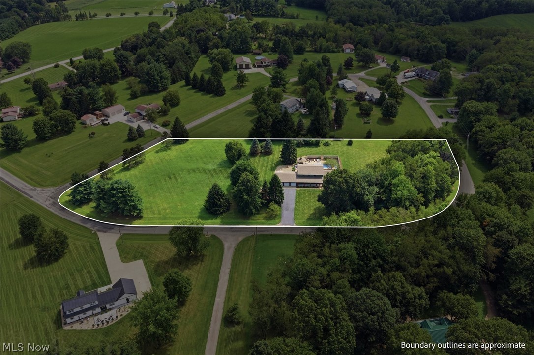 6730 Nathaniel Drive Shreve OH 44676