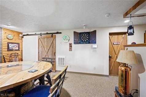 14236 Galehouse Road Doylestown OH 44230
