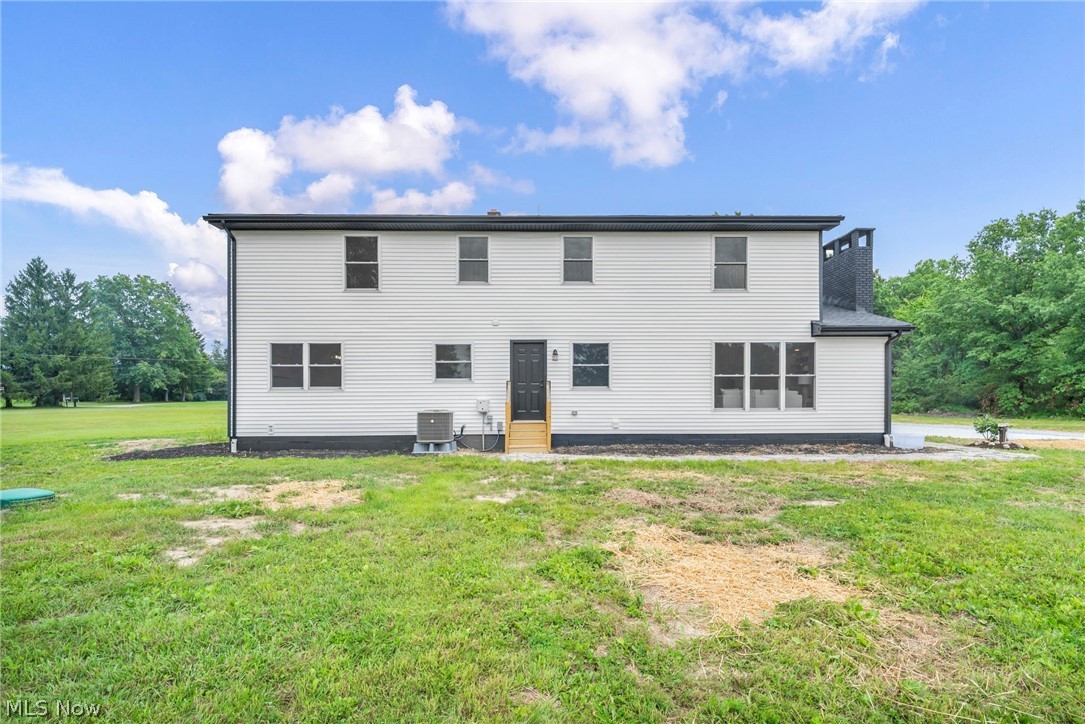 3759 Herr Fieldhouse Road Southington OH 44470