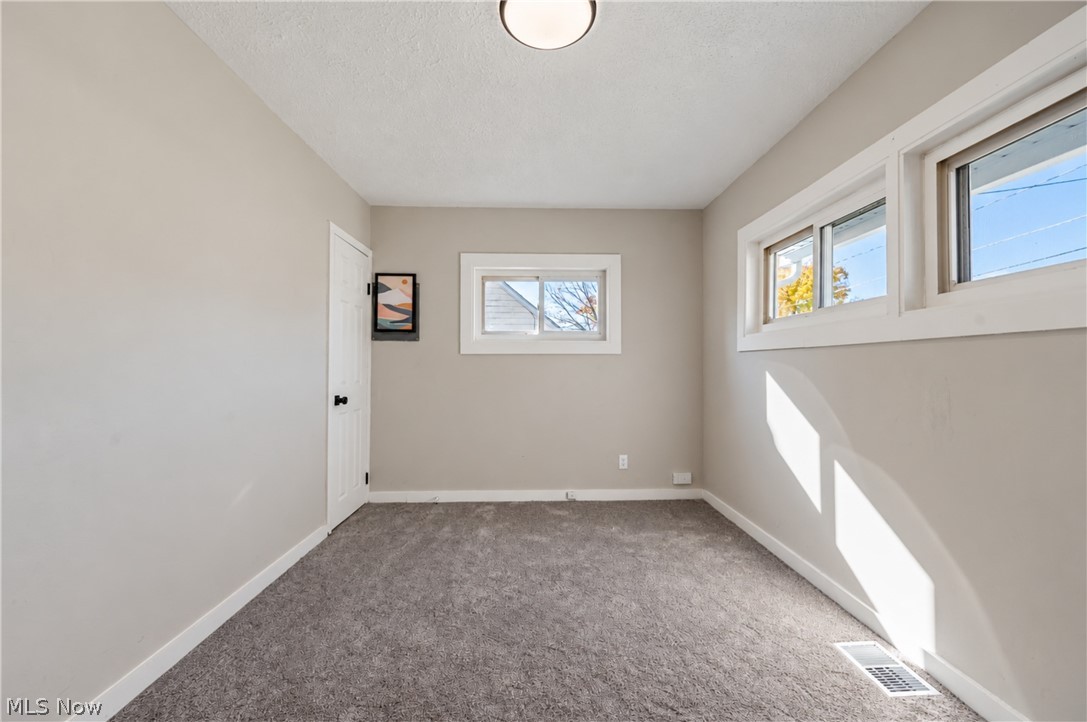345 N Edgehill Avenue Austintown OH 44515