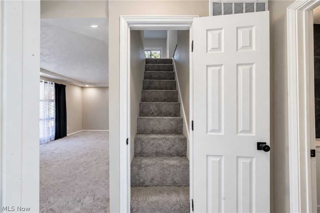 345 N Edgehill Avenue Austintown OH 44515
