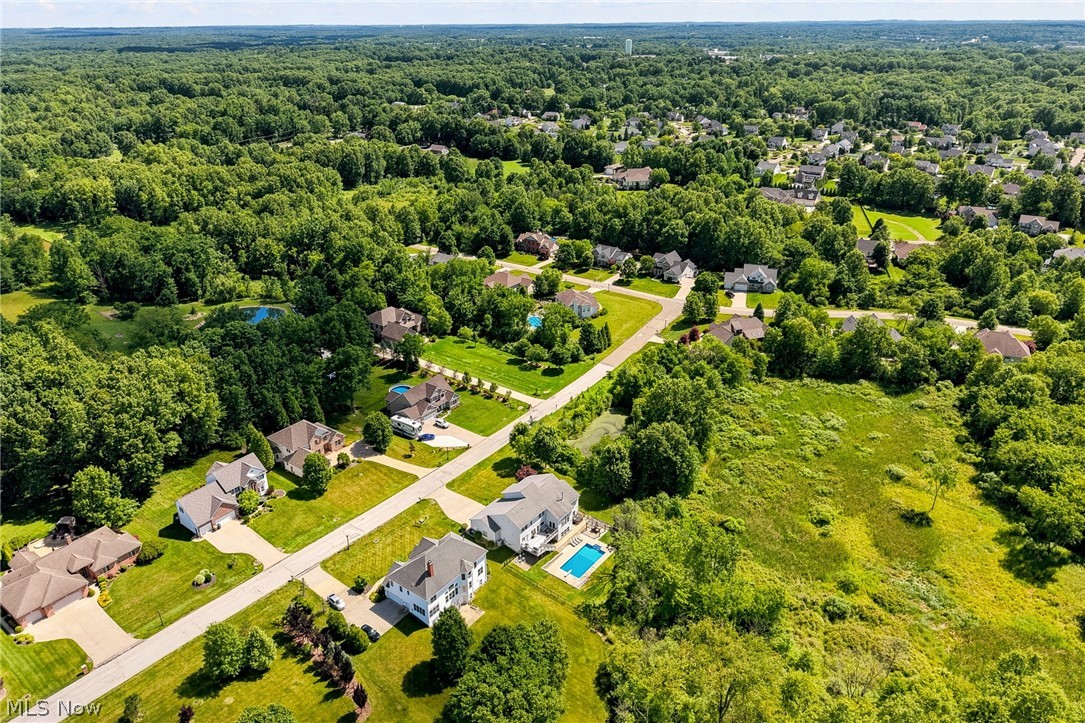 522 Tanglewood Trail Cuyahoga Falls OH 44223
