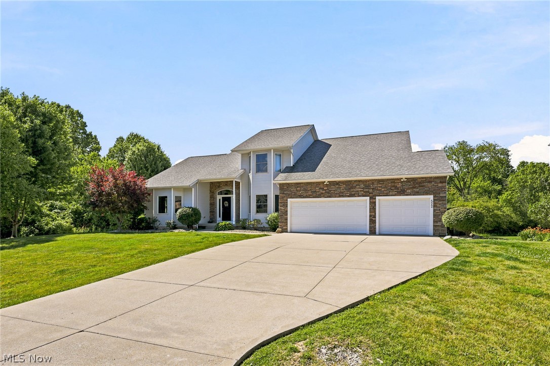 522 Tanglewood Trail Cuyahoga Falls OH 44223