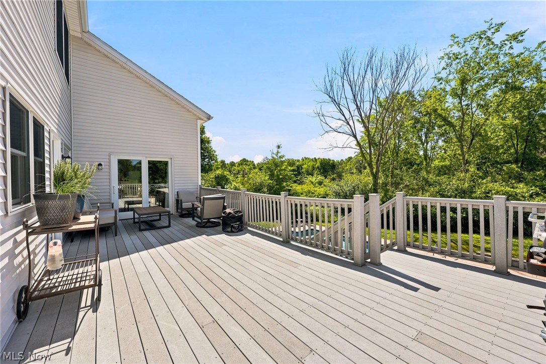 522 Tanglewood Trail Cuyahoga Falls OH 44223
