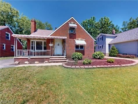 4293 Ardmore Road South Euclid OH 44121