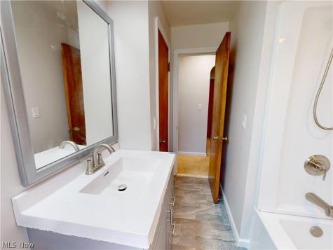 4293 Ardmore Road South Euclid OH 44121