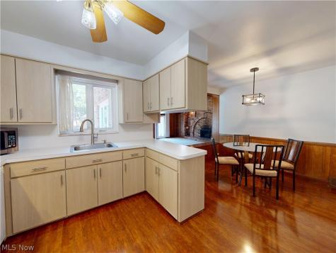 4293 Ardmore Road South Euclid OH 44121