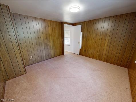 4293 Ardmore Road South Euclid OH 44121