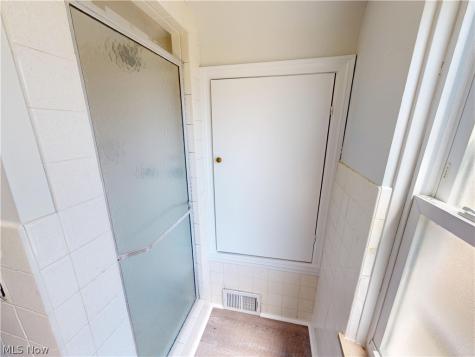 4293 Ardmore Road South Euclid OH 44121