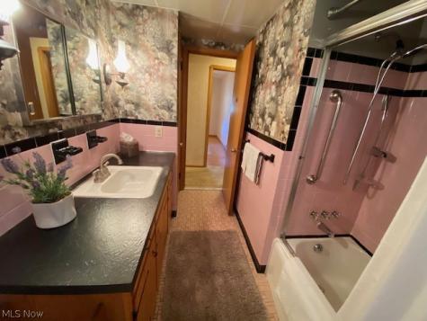 8260 Craig Lane Broadview Heights OH 44147