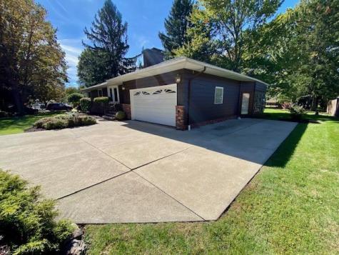 8260 Craig Lane Broadview Heights OH 44147