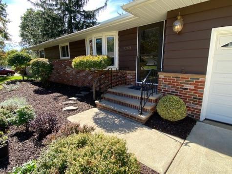 8260 Craig Lane Broadview Heights OH 44147