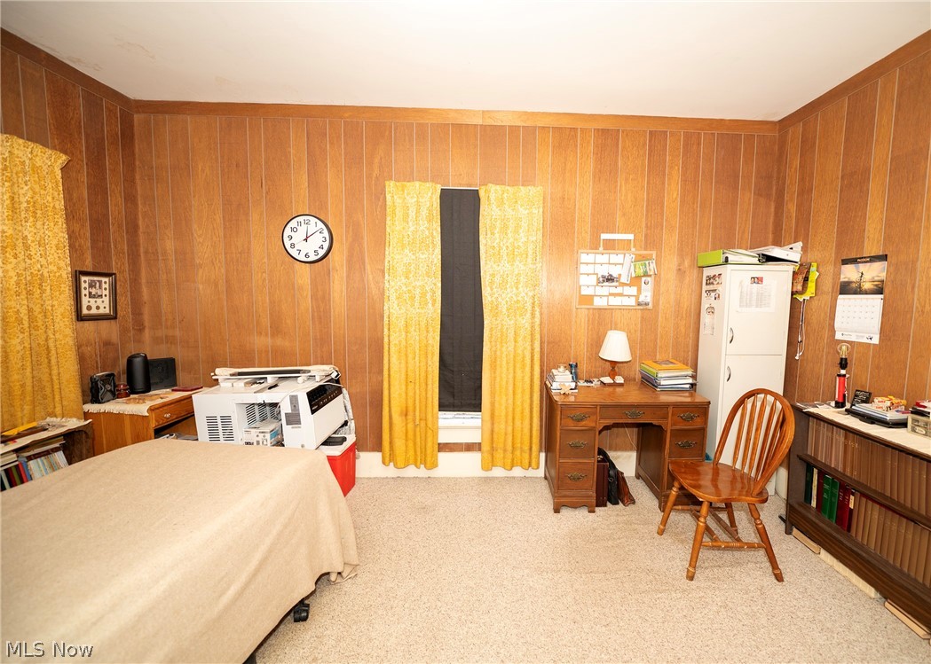 247 & 247 1/2 Ray Avenue NW New Philadelphia OH 44663