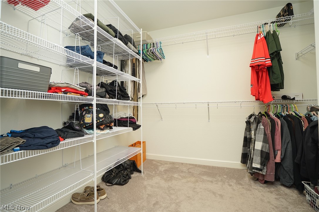 760 Radcliffe Pass Columbiana OH 44408