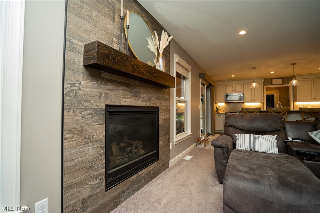760 Radcliffe Pass Columbiana OH 44408
