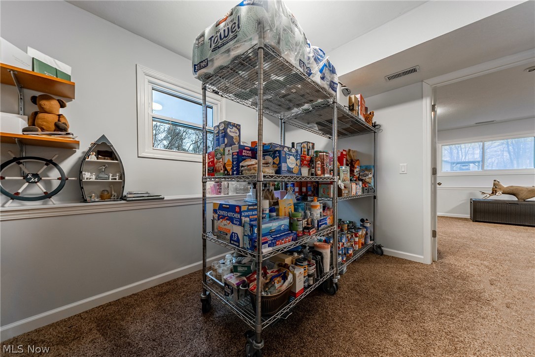7791 Ridge Road Parma OH 44129