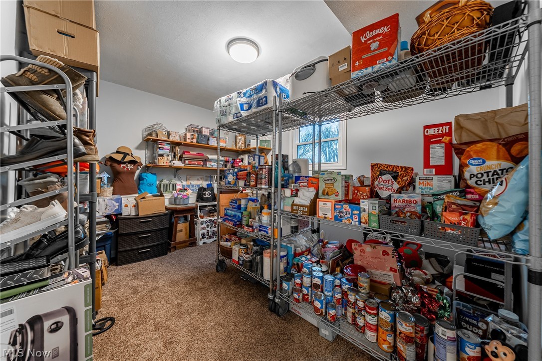 7791 Ridge Road Parma OH 44129