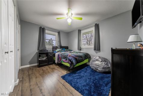 7791 Ridge Road Parma OH 44129