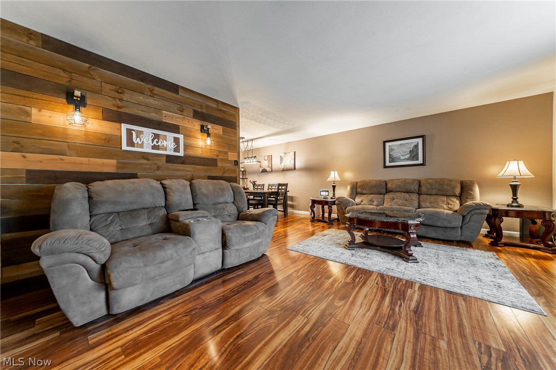 7791 Ridge Road Parma OH 44129