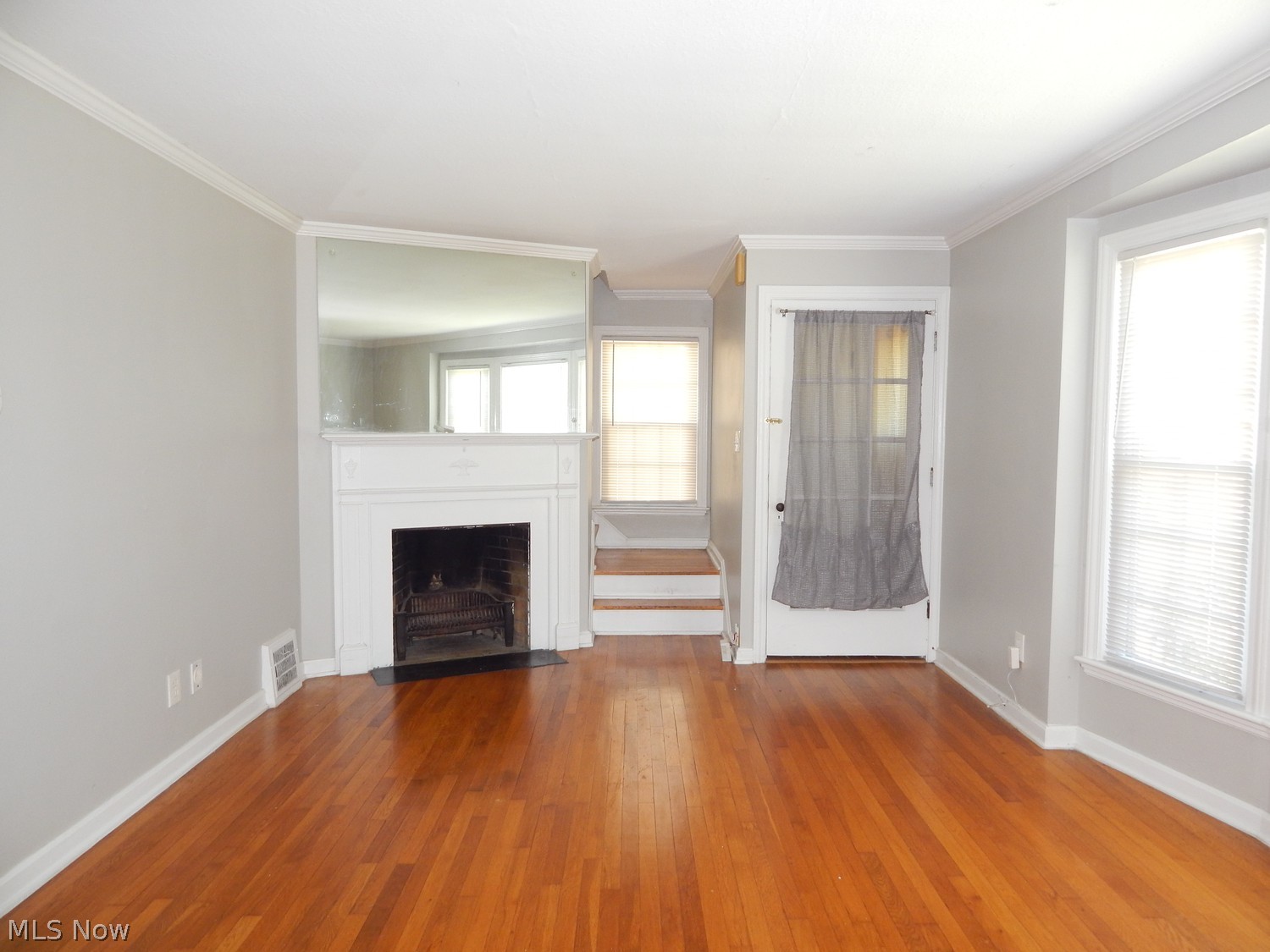 324 E 197th Street Euclid OH 44119