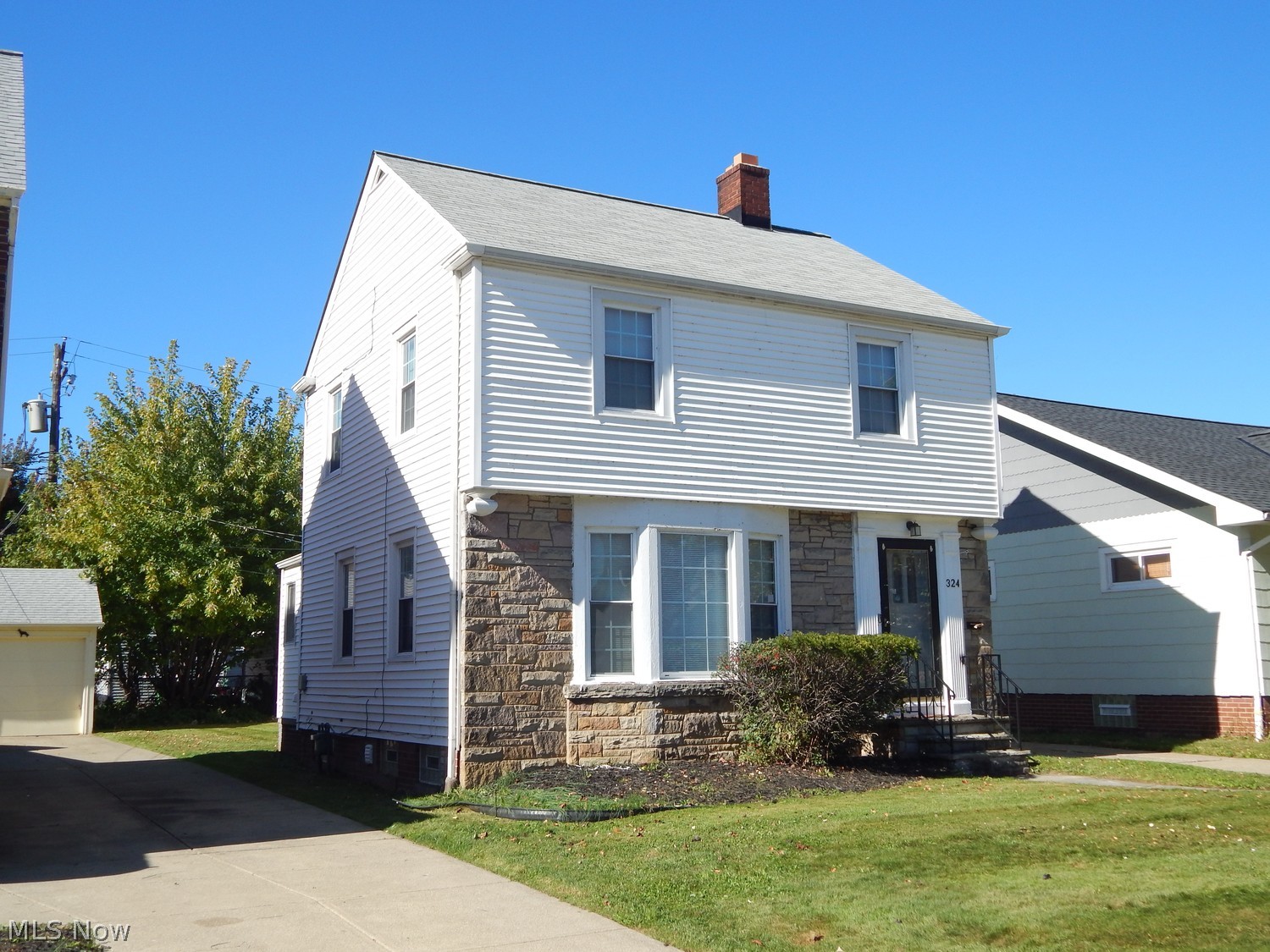 324 E 197th Street Euclid OH 44119