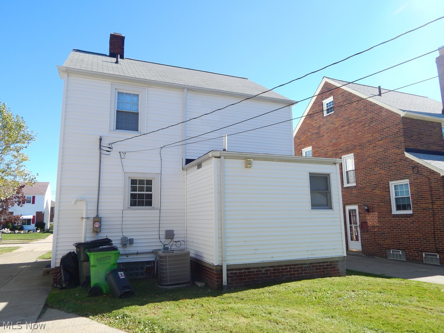 324 E 197th Street Euclid OH 44119