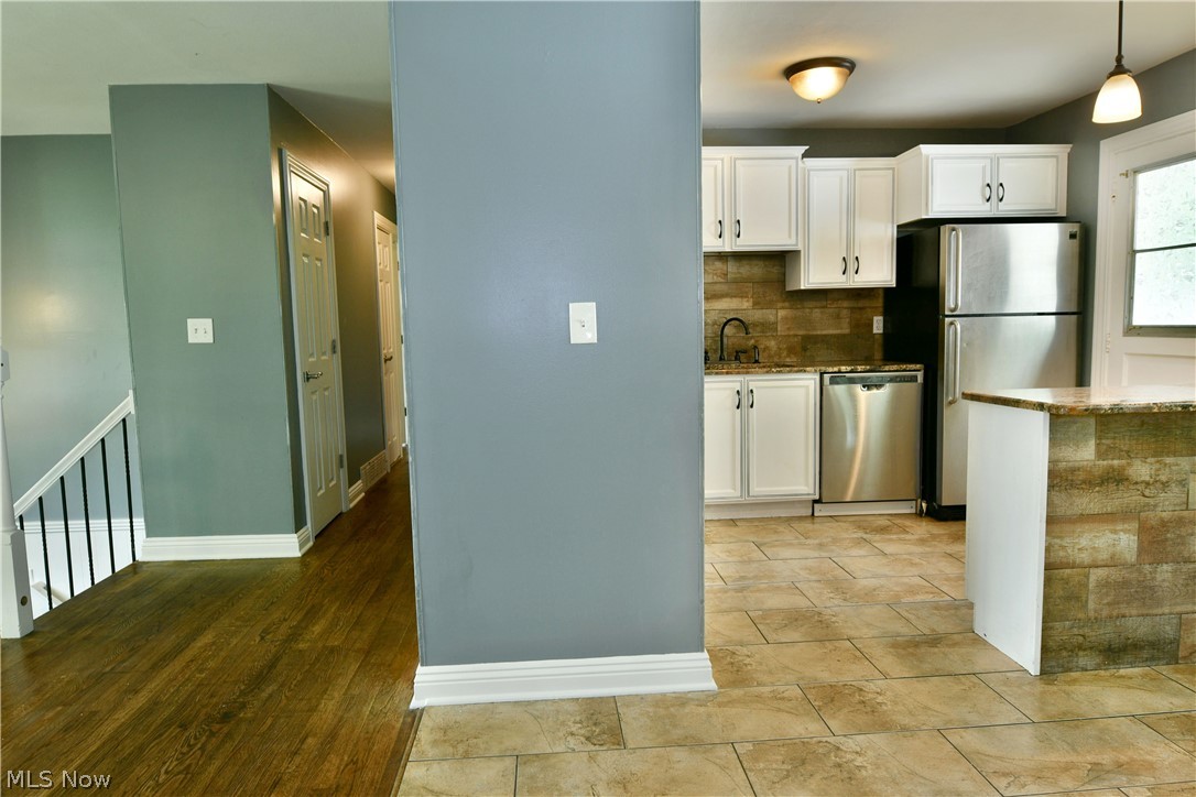 8143 Venice Heights Drive NE Warren OH 44484