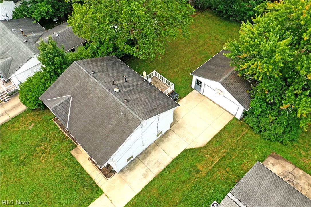 8143 Venice Heights Drive NE Warren OH 44484