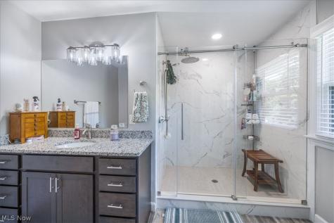 6764 Rolling Acres Court Painesville OH 44077