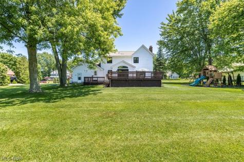 6764 Rolling Acres Court Painesville OH 44077